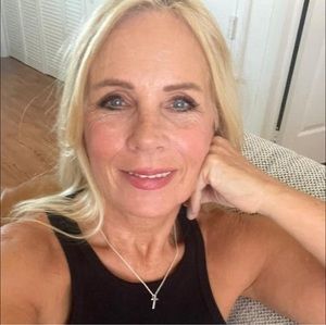 Meet your Posher, Michele